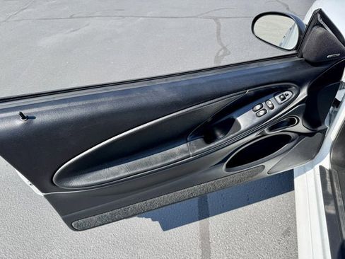 Used 1994 Ford Mustang Cobra image 19