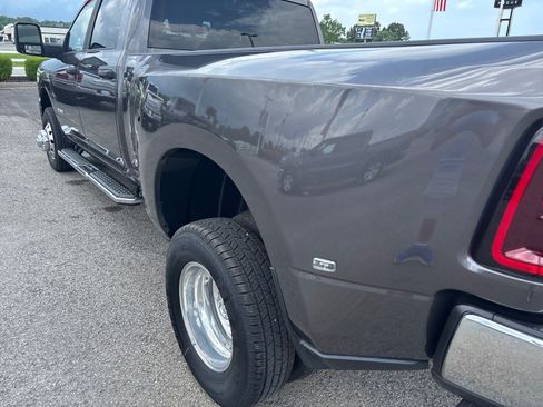 New 2026 RAM 3500 Big Horn AWD/4WD image 16