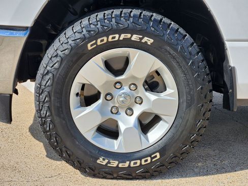 Used 2023 RAM 1500 Big Horn AWD/4WD image 22