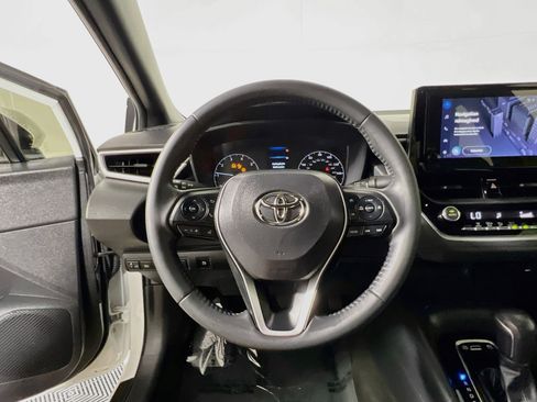 Used 2023 Toyota Corolla SE FWD image 18