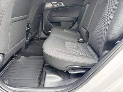 New 2026 Kia Sportage LX FWD image 20