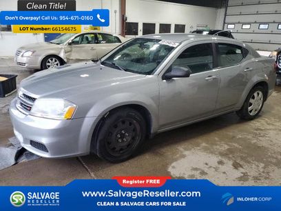 Used 2014 Dodge Avenger SE