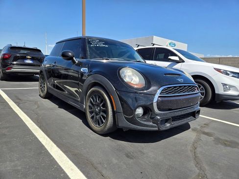 Used 2015 MINI Cooper S FWD image 1