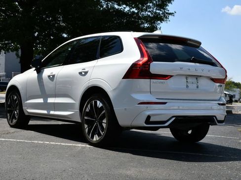 Used 2026 Volvo XC60 B5 Plus AWD/4WD image 5