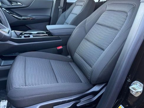 New 2026 Chevrolet Equinox LT AWD/4WD image 5