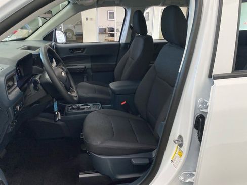 New 2025 Ford Maverick XL w/ Equipment Group 101A image 39