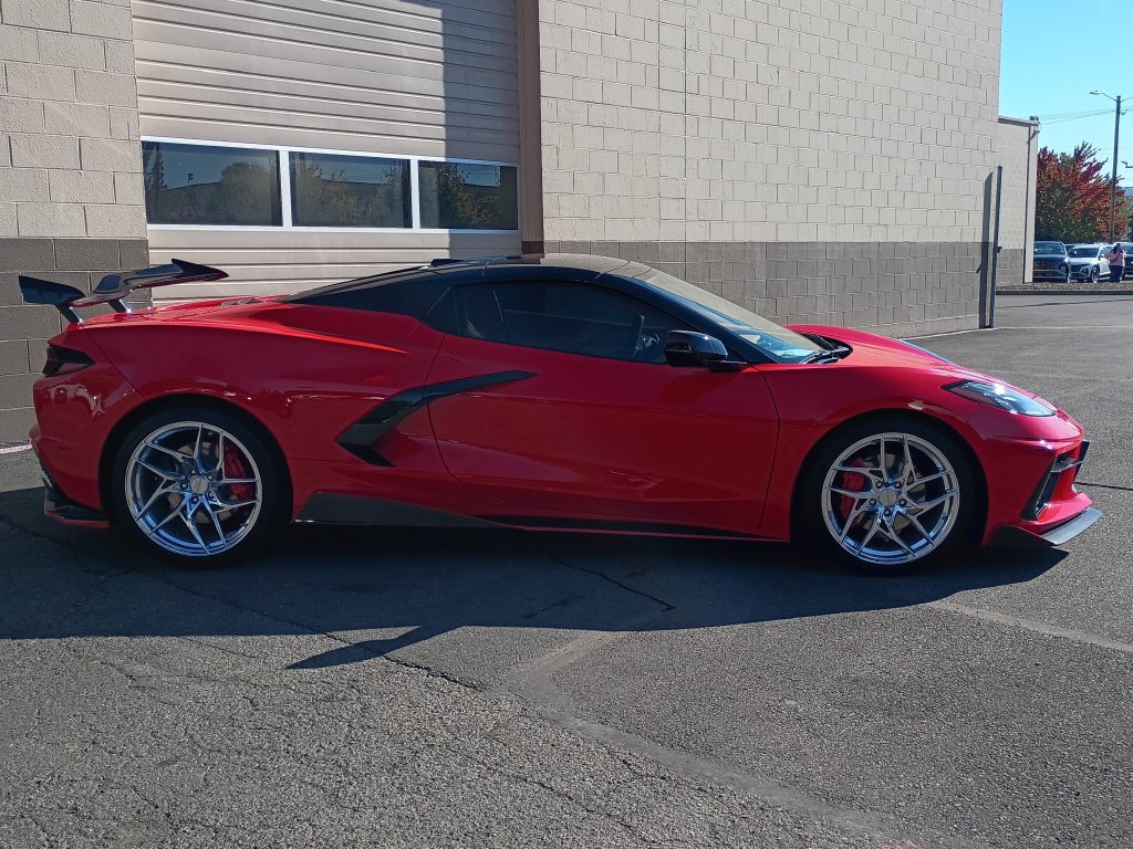 Used 2023 Chevrolet Corvette Stingray Premium Conv w/ Battery Protection Package RWD image 3