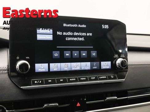 Used 2024 Mitsubishi Outlander SE image 18