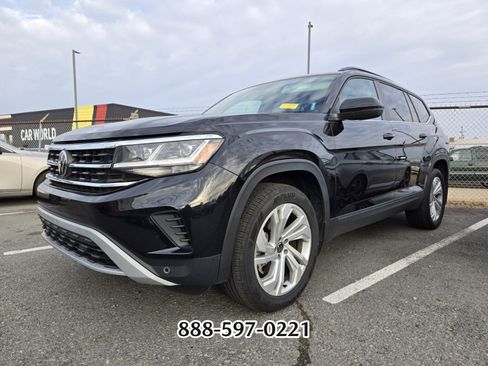 Certified 2023 Volkswagen Atlas SE image 10