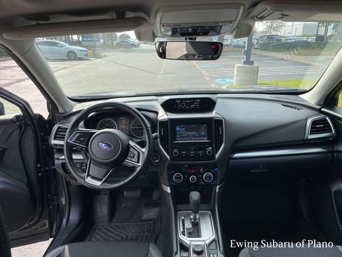 Used 2019 Subaru Forester Premium image 10