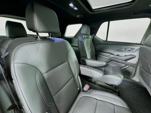 Used 2023 Chevrolet Traverse LT w/ LT Premium Package image 30