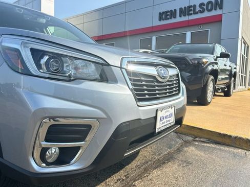 Used 2020 Subaru Forester Limited w/ Popular Package #3 AWD/4WD image 4