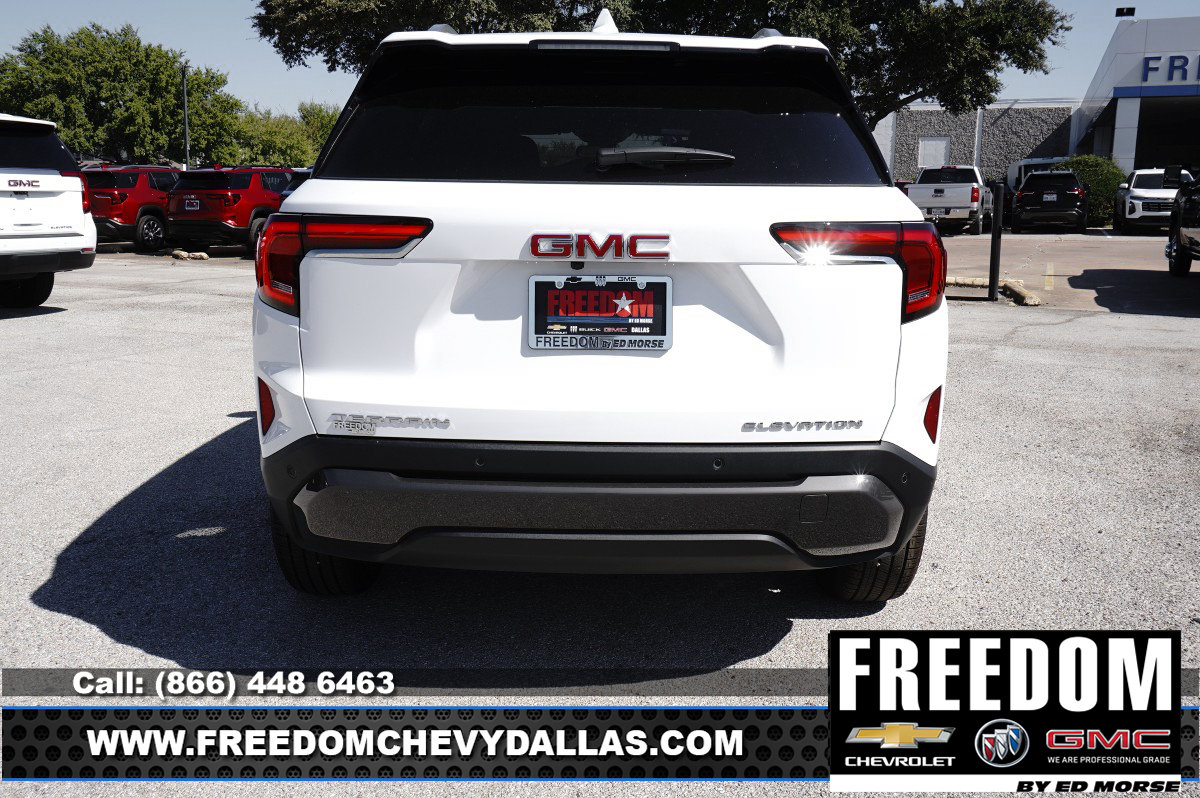 New 2027 GMC Terrain Elevation w/ Elevation Premium Package FWD image 7