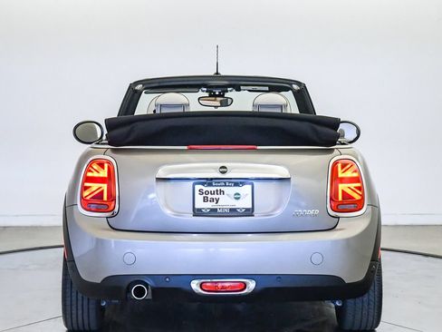 Used 2019 MINI Cooper Convertible FWD image 7