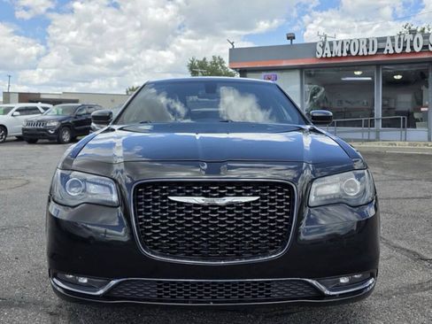 Used 2016 Chrysler 300 S AWD/4WD image 7