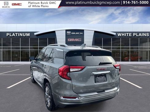 Used 2023 GMC Terrain Denali image 5
