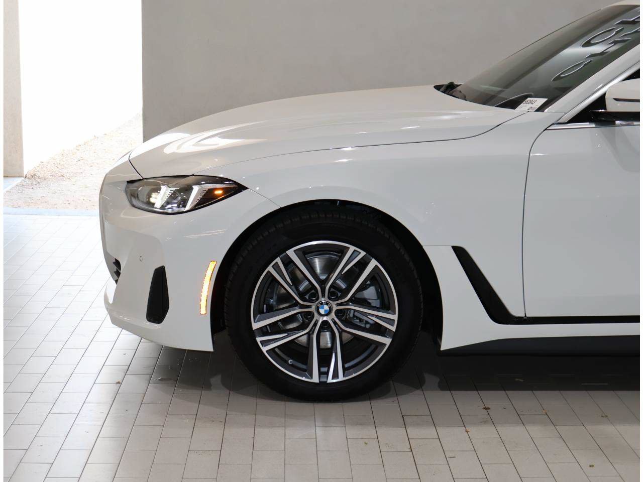 New 2026 BMW 430i w/ Premium Package RWD image 4