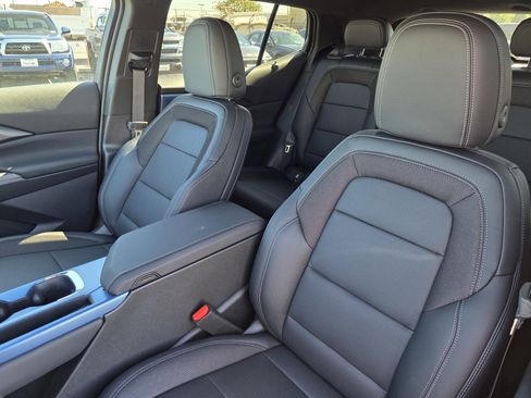 New 2026 Chevrolet Equinox EV LT w/ LPO, Blackout Package image 22