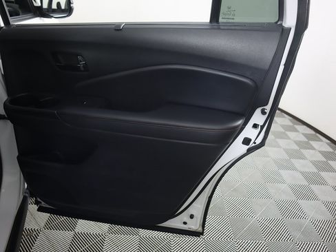 Used 2024 Honda Passport Black Edition image 30