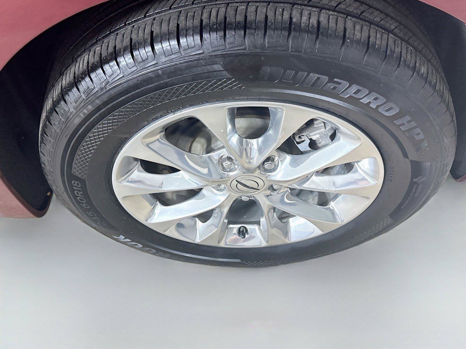 Used 2022 Chrysler Pacifica Touring-L AWD/4WD image 30