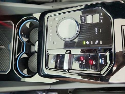 Used 2026 BMW i5 eDrive40 image 49