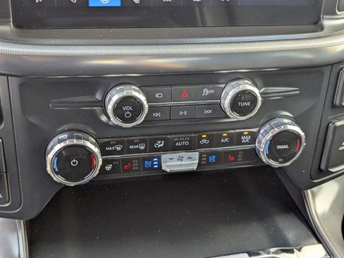 Certified 2025 Ford F150 Lariat w/ Equipment Group 501A Mid AWD/4WD image 30