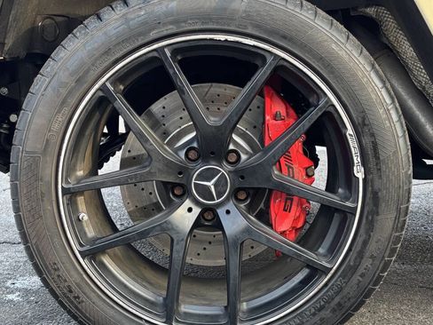 Used 2015 Mercedes-Benz G 63 AMG 4MATIC image 35