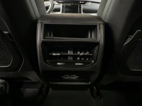 Used 2023 Jeep Grand Cherokee Laredo image 20