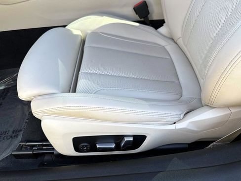 Certified 2022 BMW 430i Coupe w/ Premium Package 2 image 13