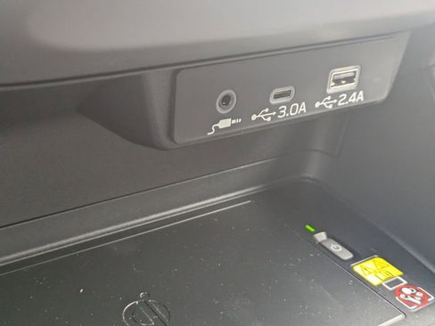 New 2026 Subaru Crosstrek 2.5i Limited w/ Popular Package #3A image 21