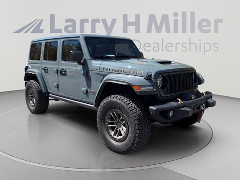 Used 2024 Jeep Wrangler Unlimited Rubicon 392 AWD/4WD image 7