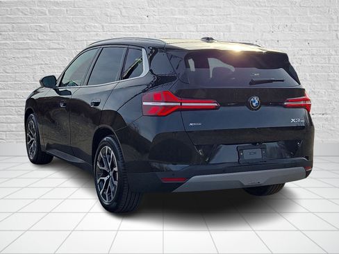 New 2026 BMW X3 xDrive30 w/ Premium Package image 3