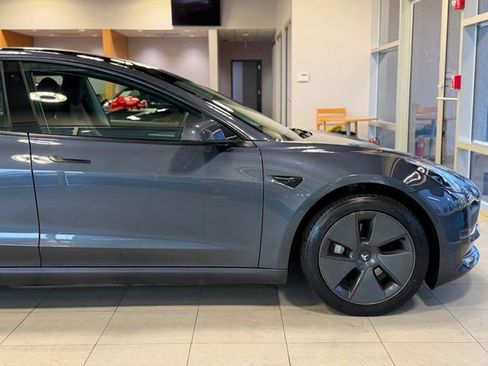 Used 2022 Tesla Model 3 Long Range image 16