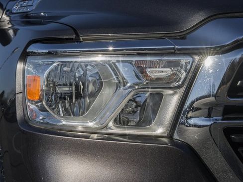 Used 2022 RAM 1500 Big Horn image 14