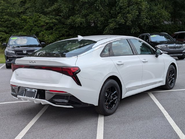 New 2026 Kia K5 LXS FWD image 3