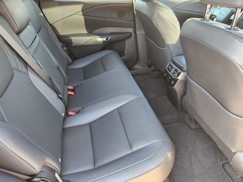 Used 2025 Lexus RX 350 FWD w/ Technology Package image 37