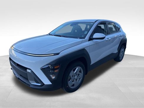 New 2026 Hyundai Kona SE image 1