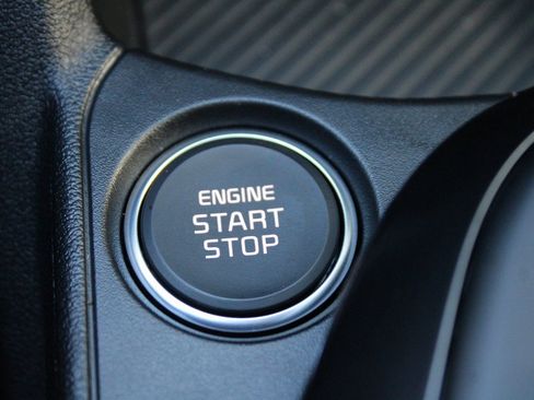 New 2025 Kia K4 LX image 29