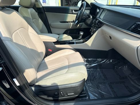 Used 2016 Kia Optima EX w/ Option Group 040 FWD image 12