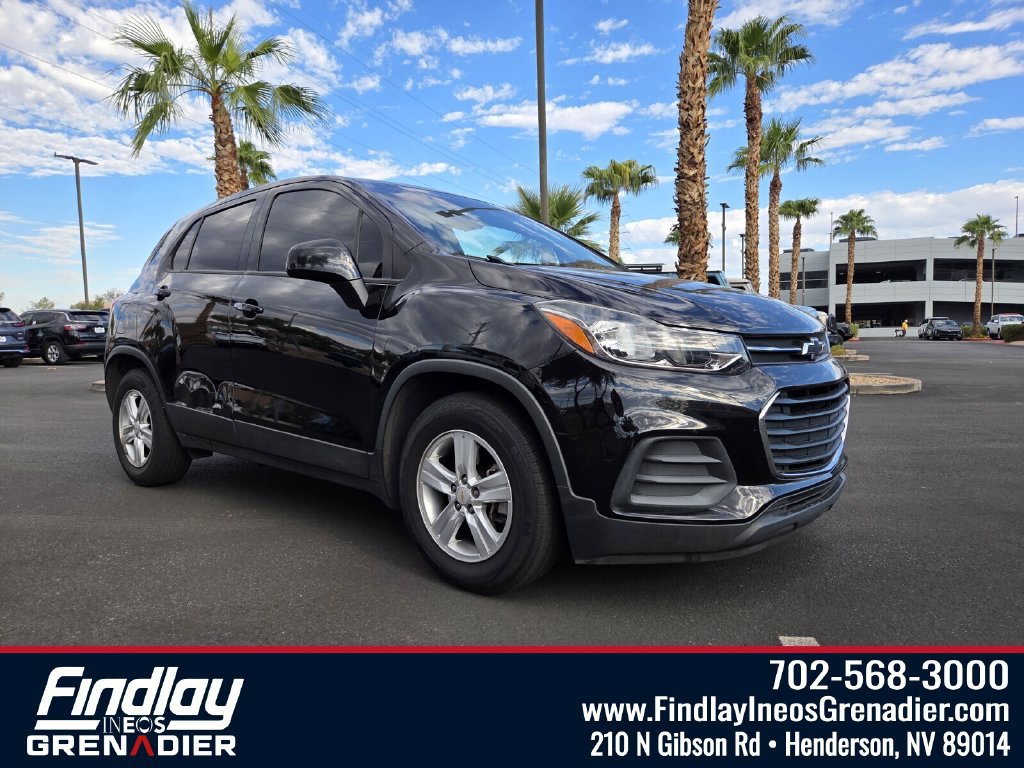 Used 2020 Chevrolet Trax LS w/ Tint and Cruise Package FWD image 1