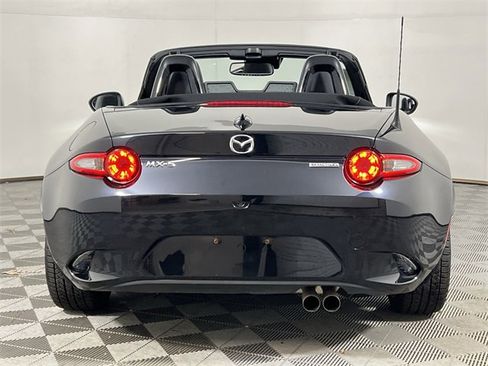 Used 2022 MAZDA MX-5 Miata Grand Touring w/ Weather Package image 7