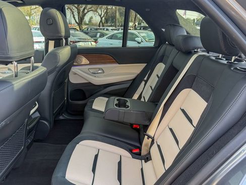 Used 2025 Mercedes-Benz GLE 63 AMG S image 34