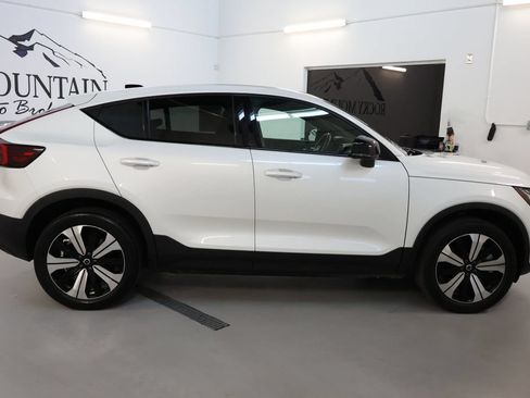 Used 2023 Volvo C40 P8 Recharge Plus AWD/4WD image 8