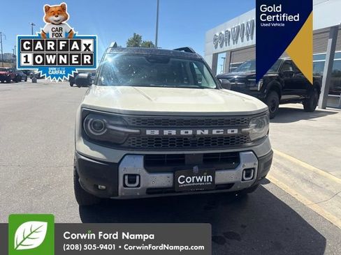 Used 2025 Ford Bronco Sport Badlands AWD/4WD image 3