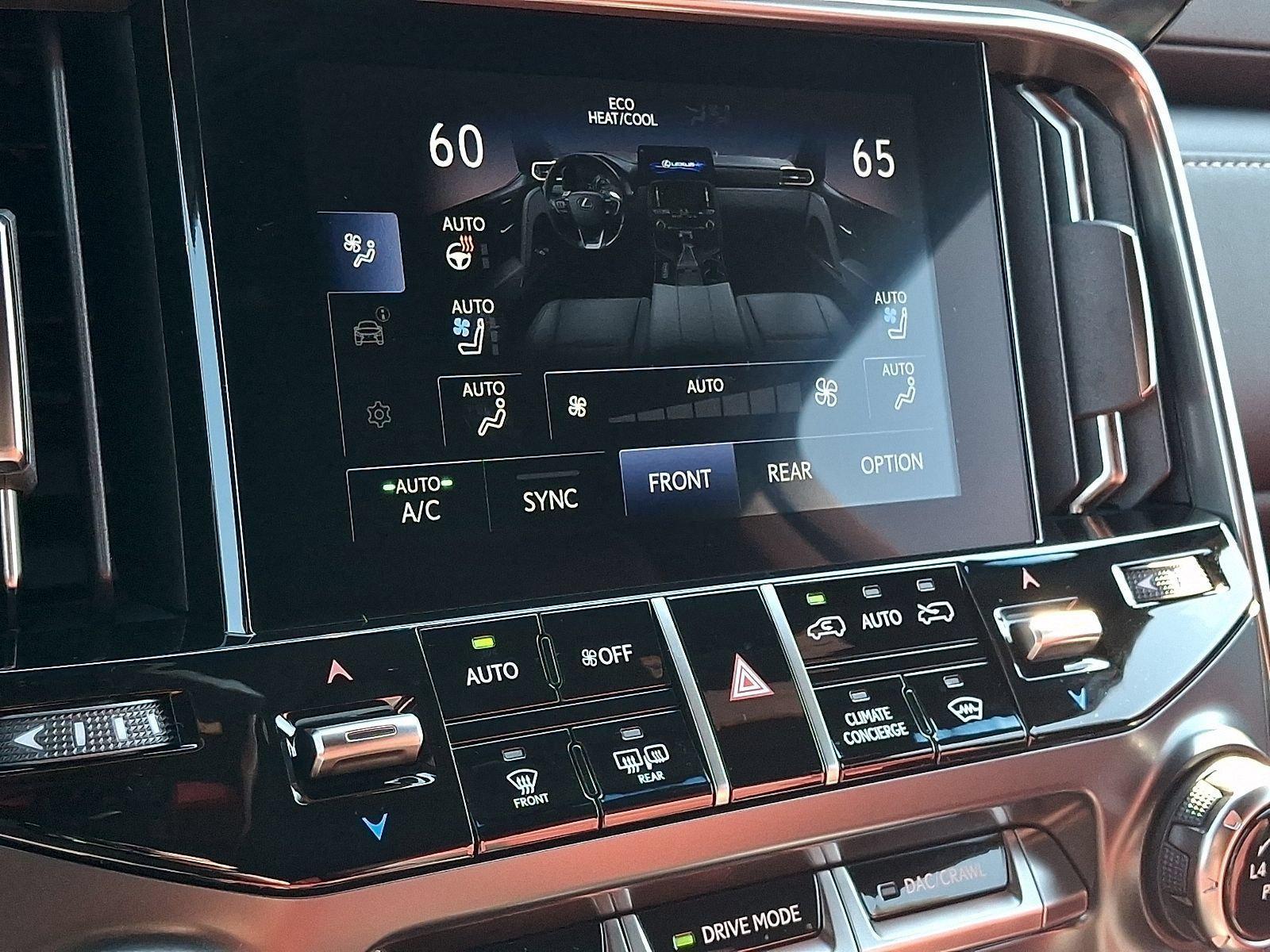 Used 2025 Lexus LX 700h F Sport w/ Accessory Package (Z1) AWD/4WD image 17