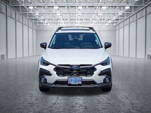 Certified 2025 Subaru Crosstrek 2.5i Limited w/ Popular Package #3A AWD/4WD image 8