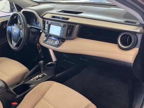 Used 2014 Toyota RAV4 XLE image 24