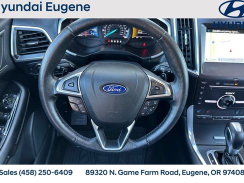 Used 2016 Ford Edge Titanium w/ Equipment Group 302A AWD/4WD image 24