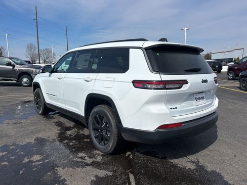 New 2026 Jeep Grand Cherokee L 4WD image 5