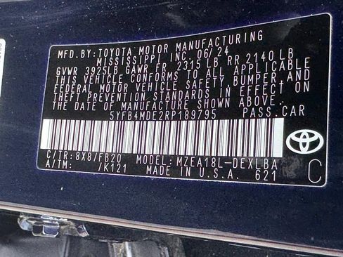Used 2024 Toyota Corolla LE FWD image 29